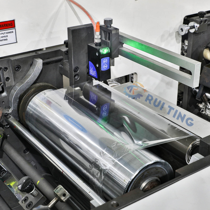 Mesin Pencetakan Label yang Efisien dengan Kinerja Pencetakan Berkecepatan Tinggi